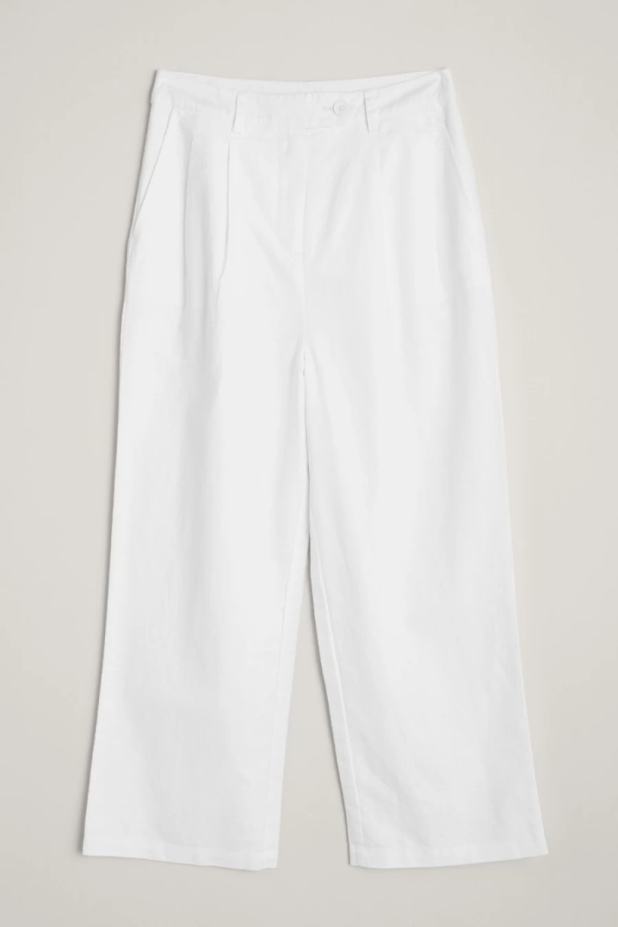 "Seasalt Cornwall Women's Tally Crops in Salt Color – Comfortable and Stylish Casual Pants"