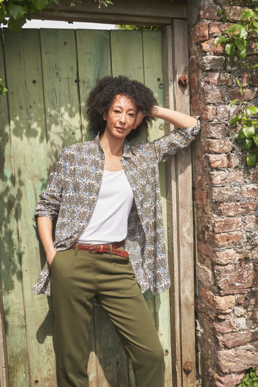Seasalt Cornwall Women's Wren Flutter Longline Shirt - Stylish Longline Blouse for Women